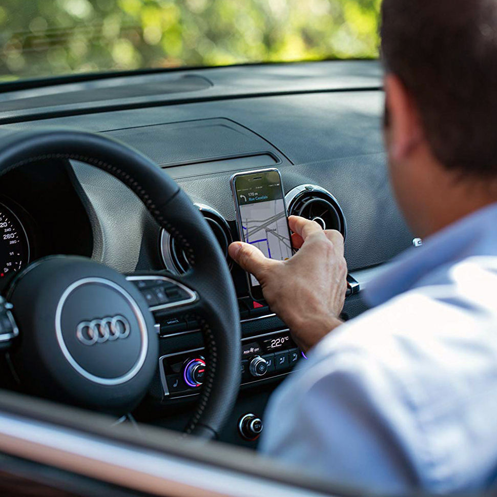 Audi a1 magnetic shop phone holder